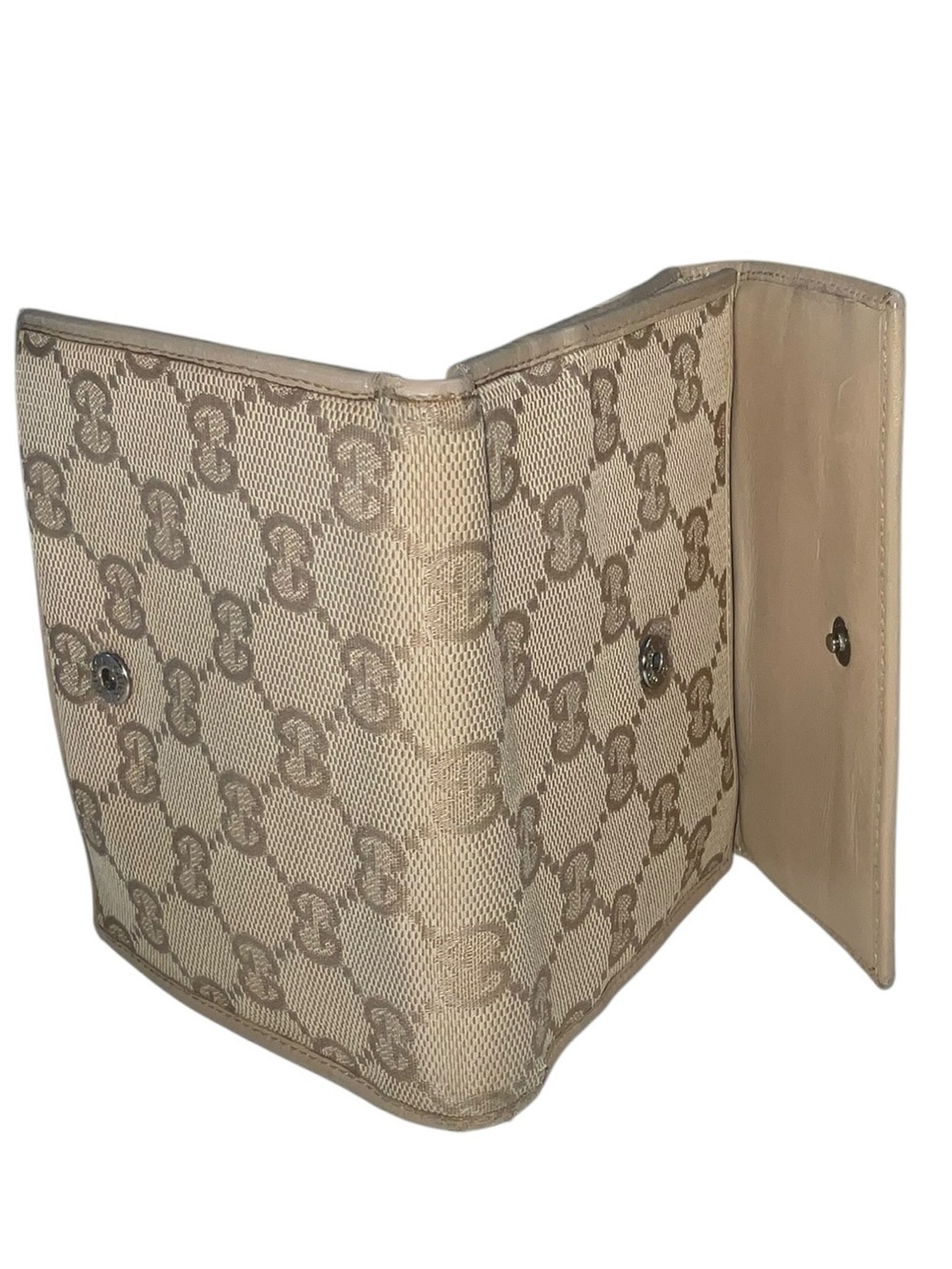 Gucci Vintage GG Canvas Tan Monogram Bifold Wallet - Picture 14 of 16